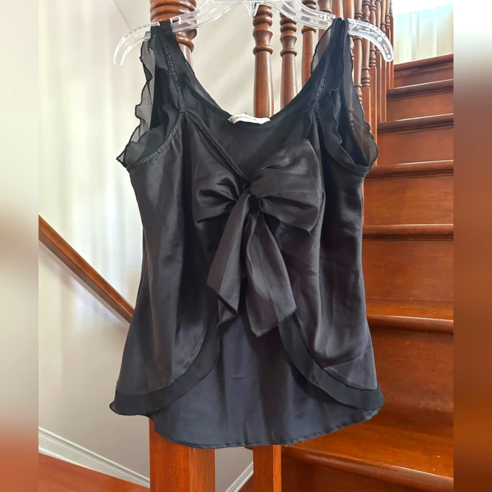 Euromoda women's sleeveless top size L